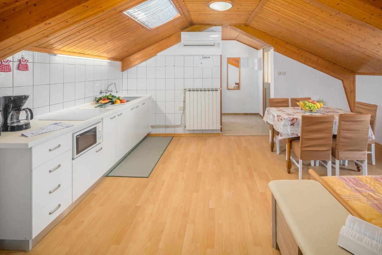 Apartments By The Sea Zambratija, Umag - 2557 外观 照片